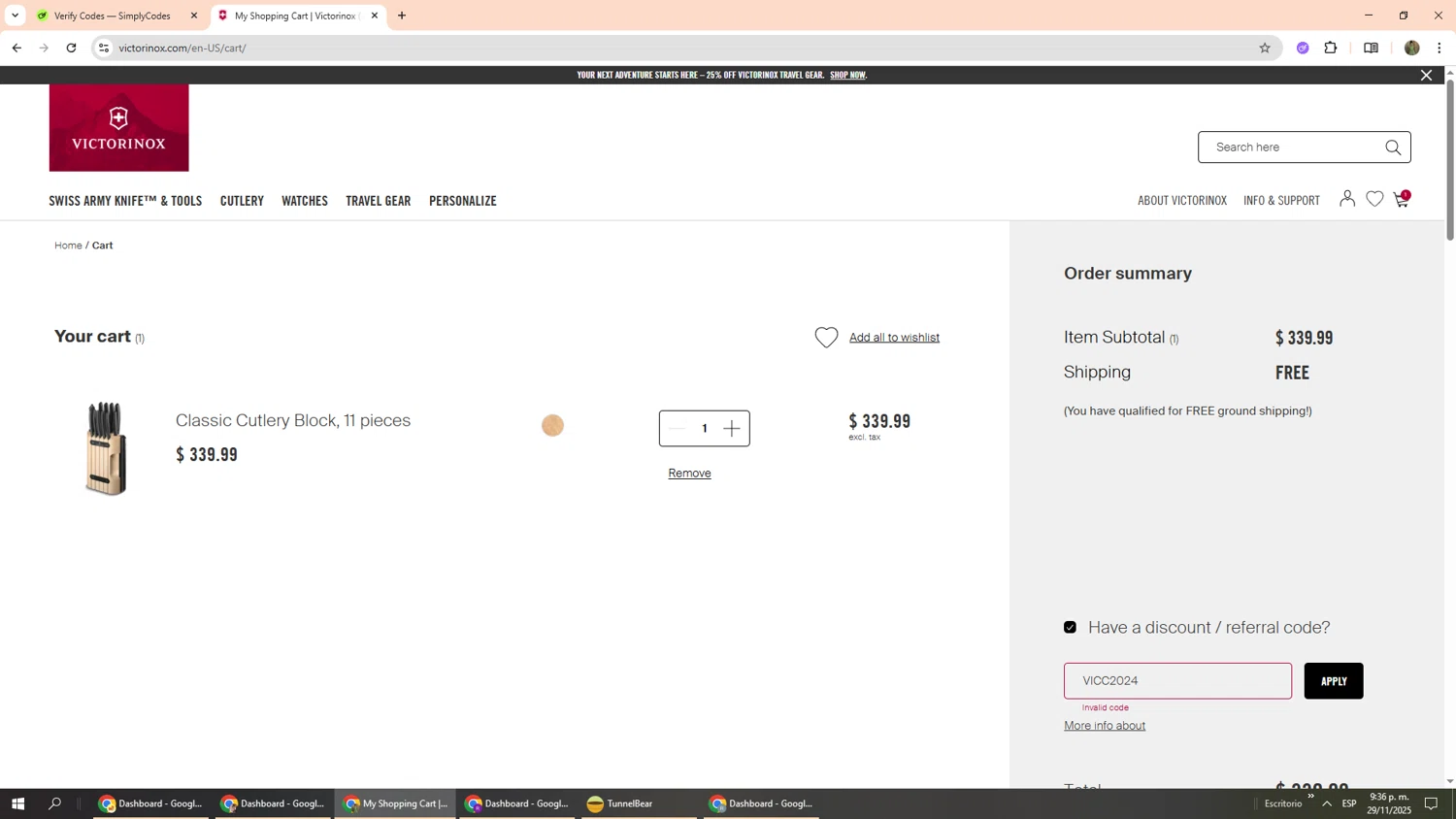 Victorinox coupon code screenshot showing code VICC2024 applied at Victorinox checkout page. Uploaded by SimplyCodes community member Phoenix585 on Nov 30, 2025