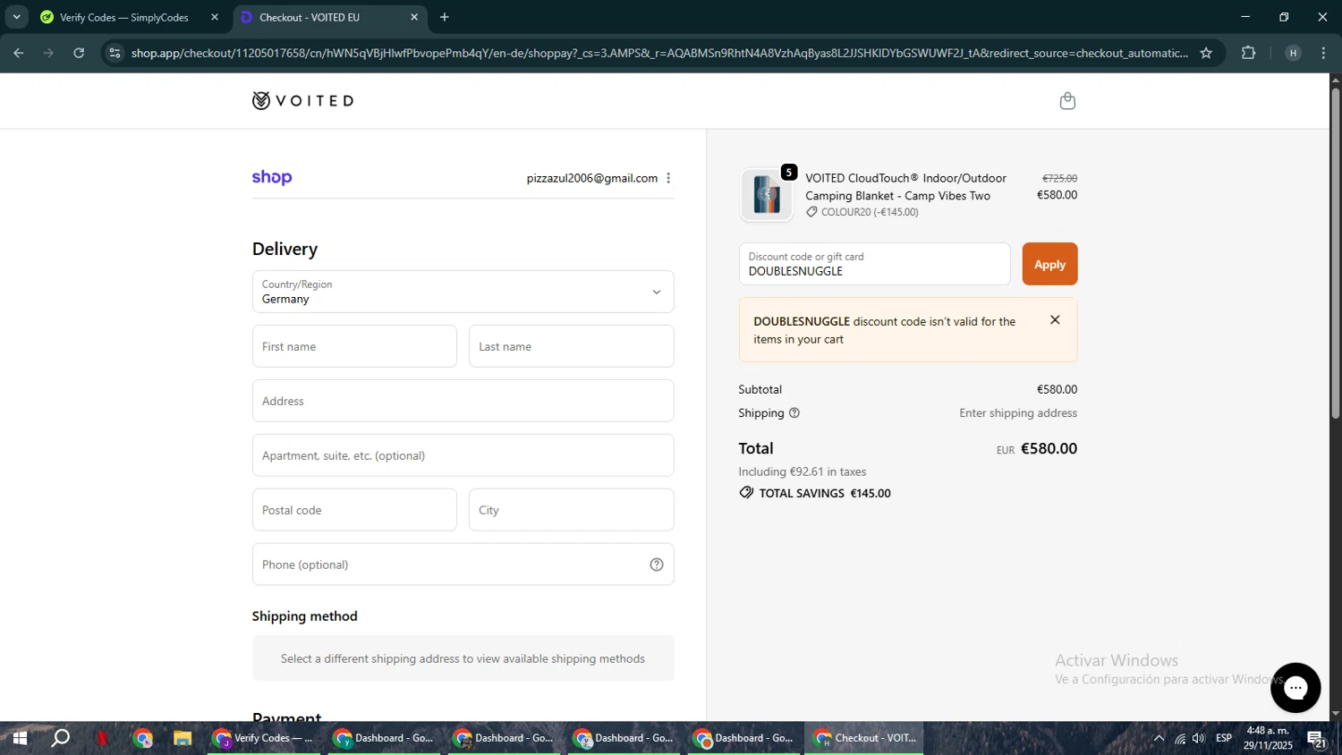 Voited EU promo code screenshot showing code DOUBLESNUGGLE applied at Voited EU checkout page. Uploaded by SimplyCodes community member YAMAHA on Nov 29, 2025