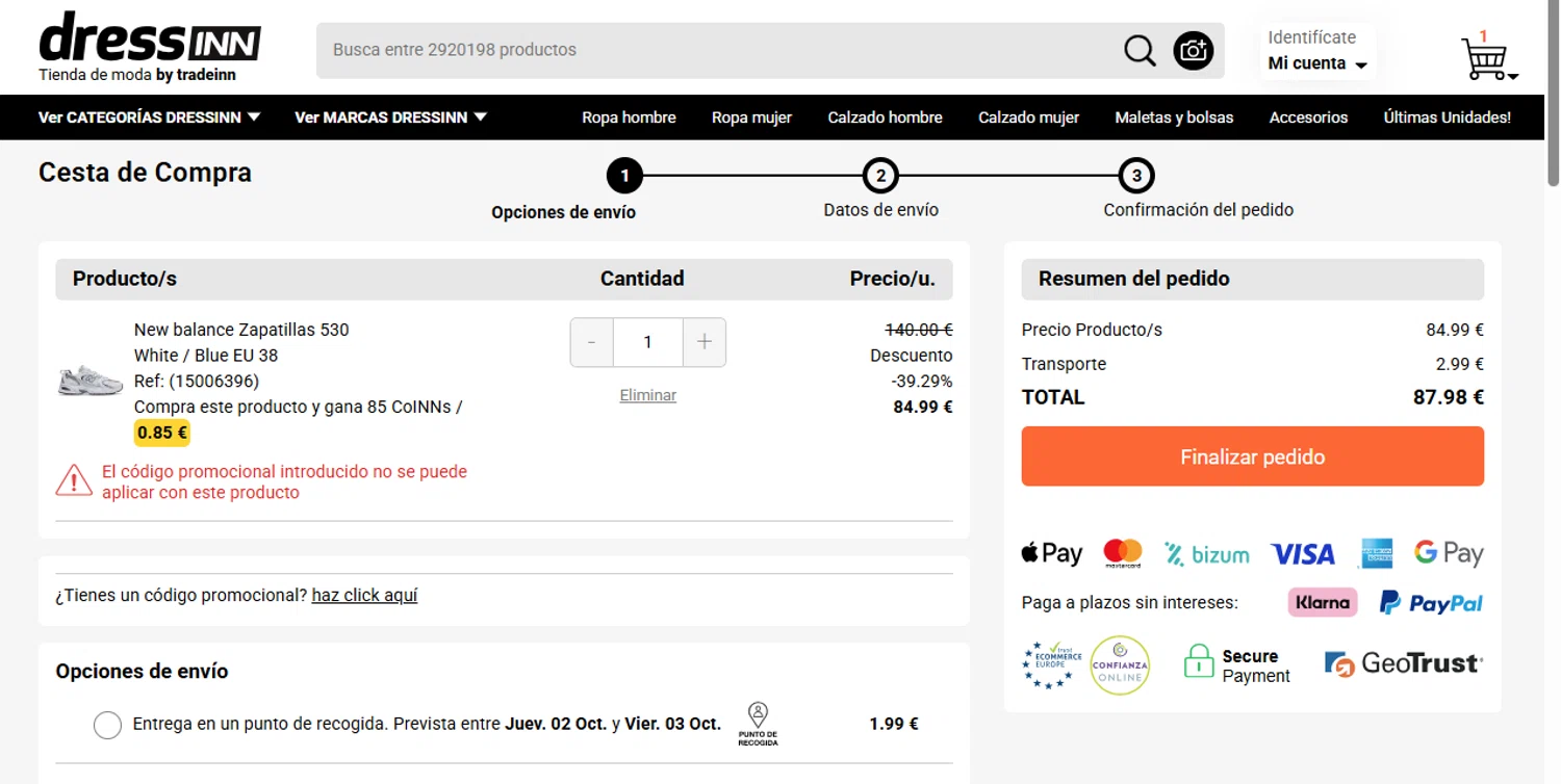 WaveINN promo code screenshot showing code WWCAS10 applied at WaveINN checkout page. Uploaded by SimplyCodes community member Fish3r on Oct 1, 2025