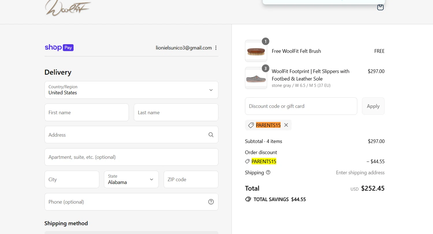 WoolFit promo code screenshot showing code PARENTS15 applied at WoolFit checkout page. Uploaded by SimplyCodes community member Lioniel on Jul 25, 2025