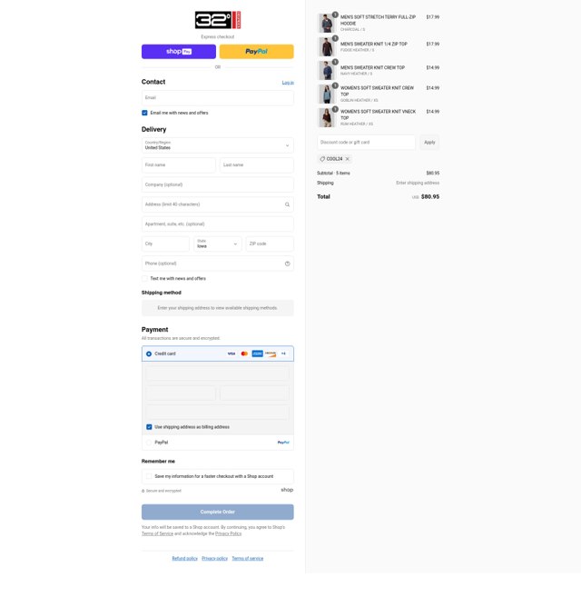 32 Degrees checkout page showing 32 Degrees discount code box | Screenshot taken by SimplyCodes community member on Aug 28, 2025