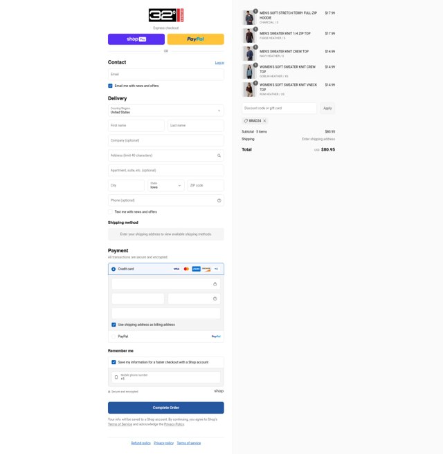 32 Degrees checkout page showing 32 Degrees discount code box | Screenshot taken by SimplyCodes community member on Aug 28, 2025