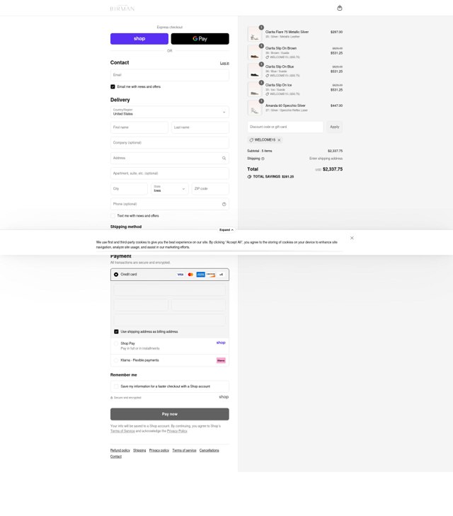 Alexandre Birman checkout page showing Alexandre Birman promo code box | Screenshot taken by SimplyCodes community member on Aug 29, 2025