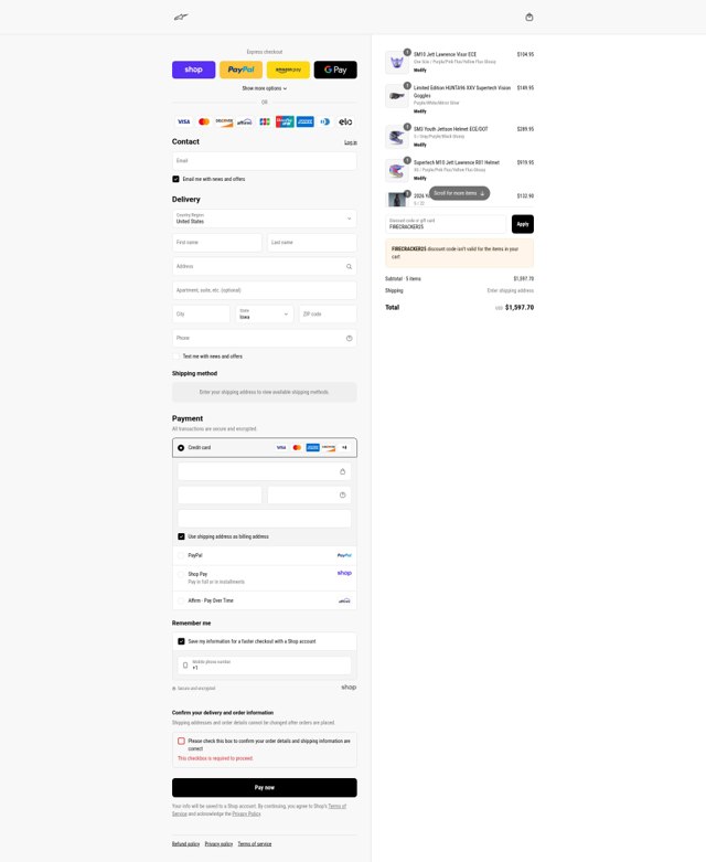 ALPINESTARS checkout page showing ALPINESTARS discount code box | Screenshot taken by SimplyCodes community member on Aug 29, 2025