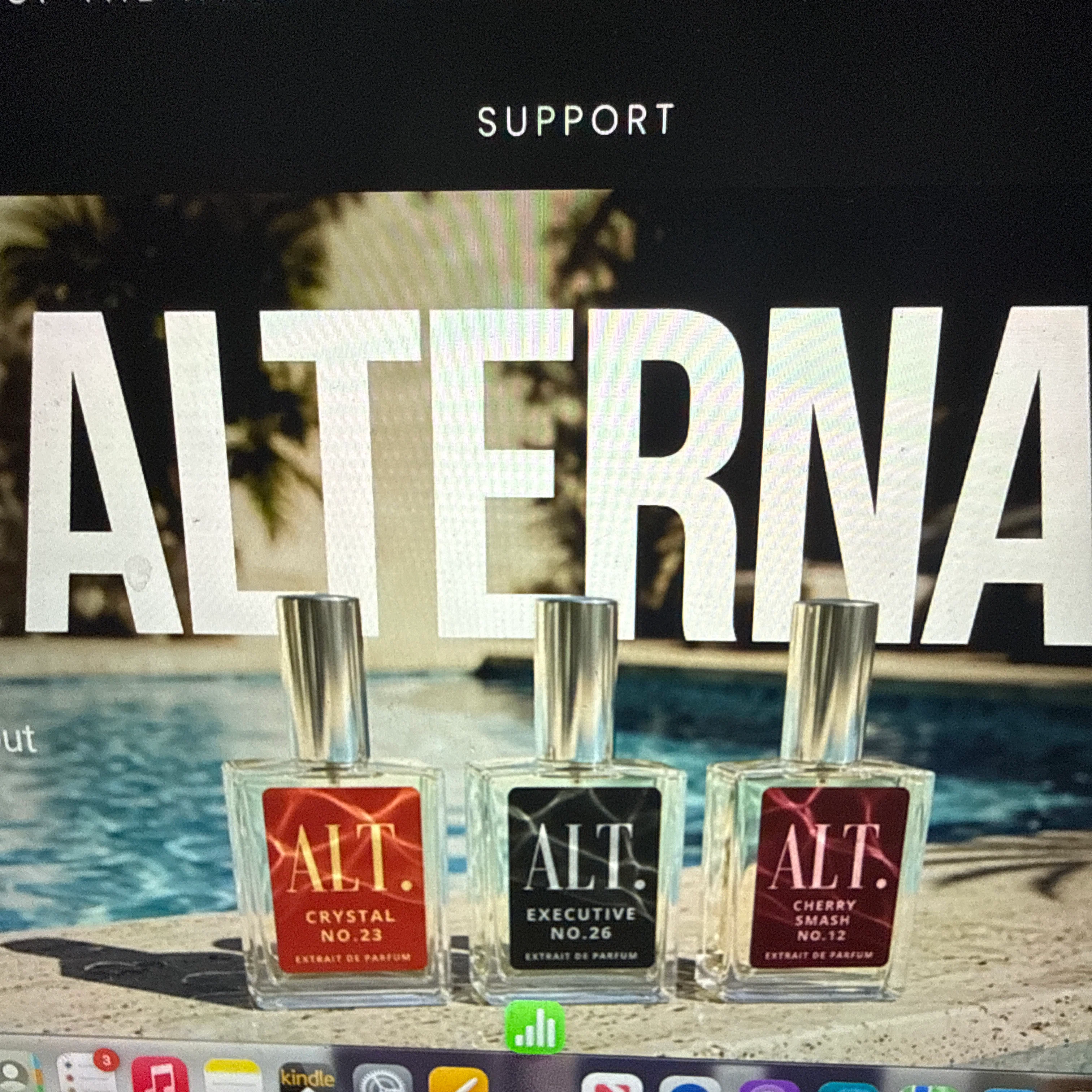 Alt Fragrances promo code screenshot showing code WEALTHINPIXELS applied at Alt Fragrances checkout page. Uploaded by SimplyCodes community member MoneyHero1059 on Jun 8, 2026