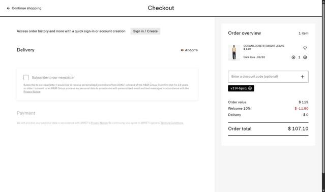 Arket checkout page showing Arket discount code box | Screenshot taken by SimplyCodes community member on Sep 5, 2025