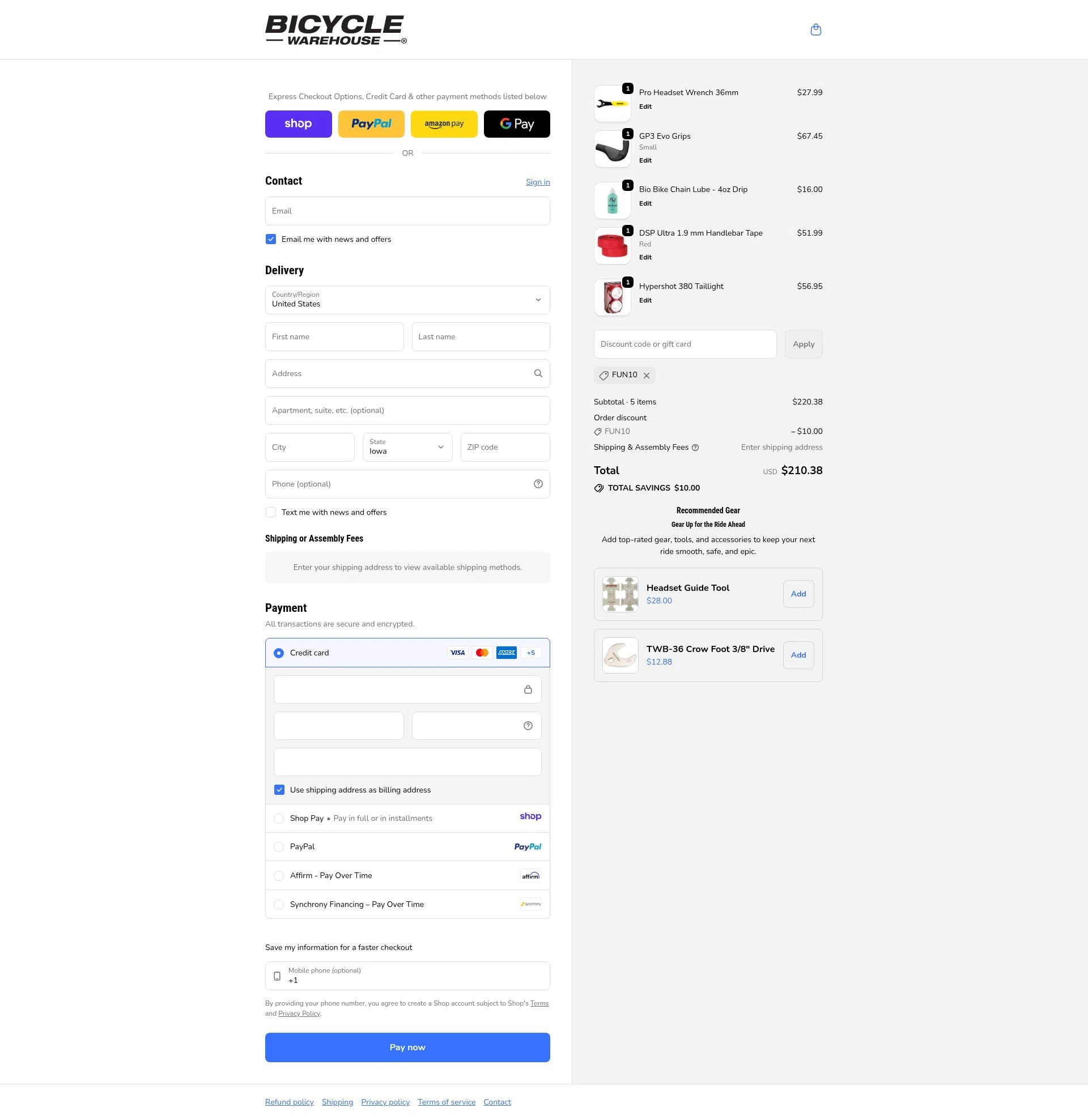 Bicycle Warehouse checkout page showing Bicycle Warehouse discount code box | Screenshot taken by SimplyCodes community member on Jan 9, 2026