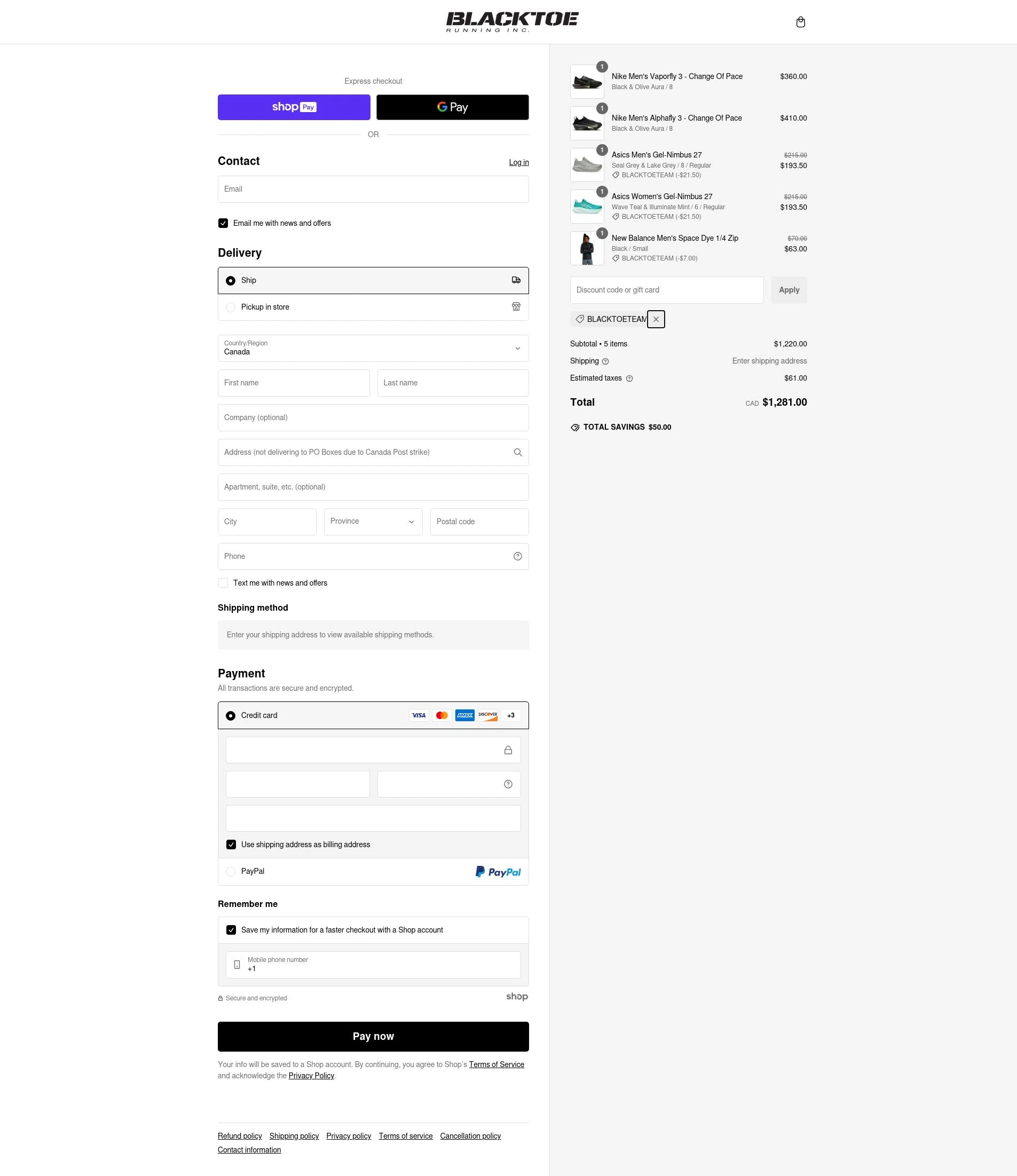 BlackToe Running checkout page showing BlackToe Running discount code box | Screenshot taken by SimplyCodes community member on Jan 17, 2025