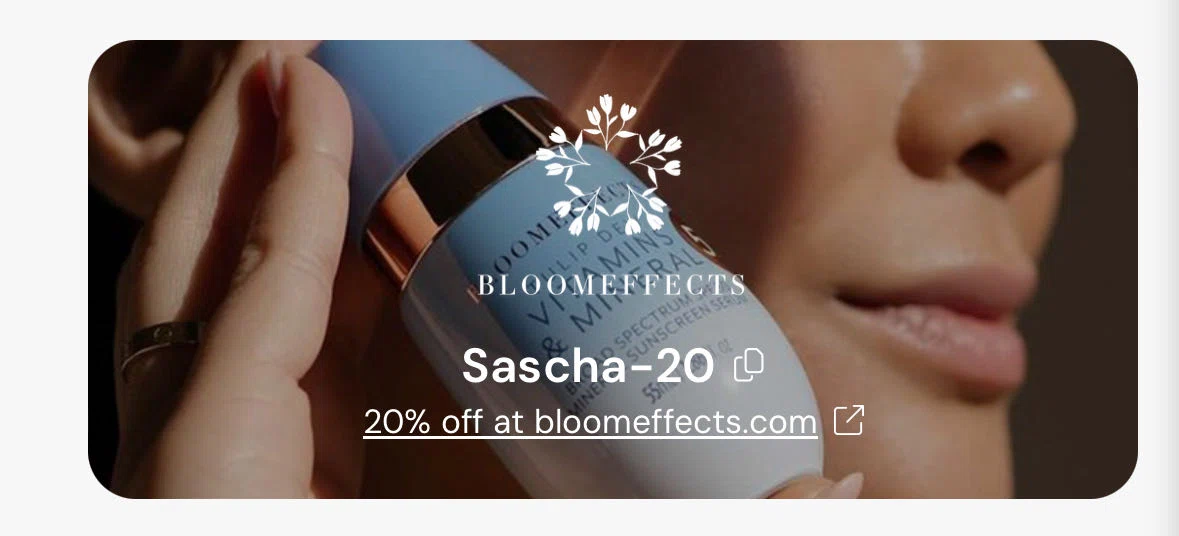 Bloomeffects promo code screenshot showing code Sascha-20 applied at Bloomeffects checkout page. Uploaded by SimplyCodes community member AriellaBK4 on Feb 13, 2026