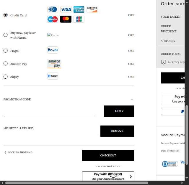 Casadei checkout page showing Casadei promo code box | Screenshot taken by SimplyCodes community member on Sep 26, 2025