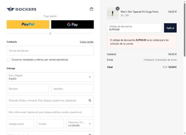 Dockers checkout page showing Dockers discount code box | Screenshot taken by SimplyCodes community member on Aug 28, 2025