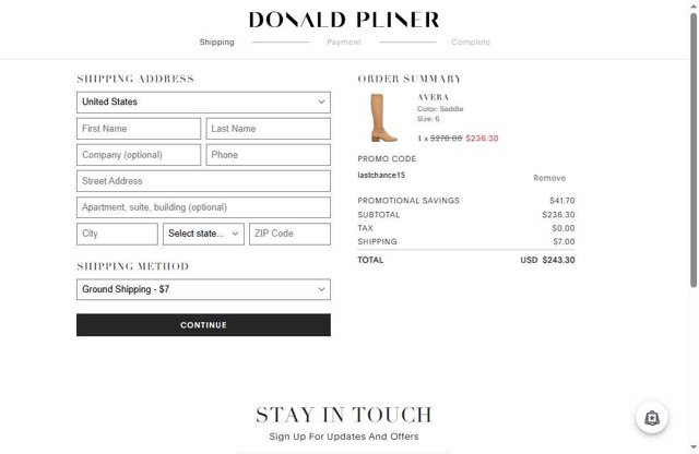Donald Pliner checkout page showing Donald Pliner coupon code box | Screenshot taken by SimplyCodes community member on Aug 10, 2025