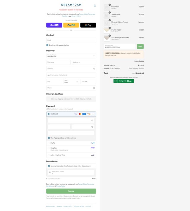 DreamFoam Bedding checkout page showing DreamFoam Bedding coupon code box | Screenshot taken by SimplyCodes community member on Aug 27, 2025