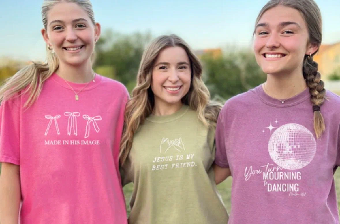 Dwell promo code screenshot showing code LILLIANSTANLEY applied at Dwell checkout page. Uploaded by SimplyCodes community member lilyearnedonline on Jan 24, 2026