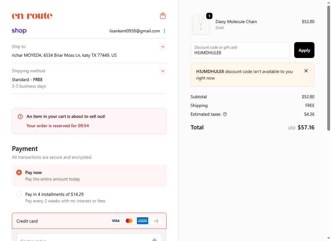 En Route Jewelry checkout page showing En Route Jewelry discount code box | Screenshot taken by SimplyCodes community member on Dec 15, 2025