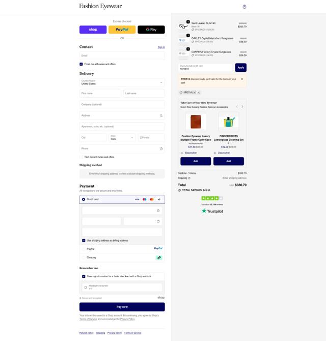 Fashion Eyewear checkout page showing Fashion Eyewear discount code box | Screenshot taken by SimplyCodes community member on Sep 30, 2025