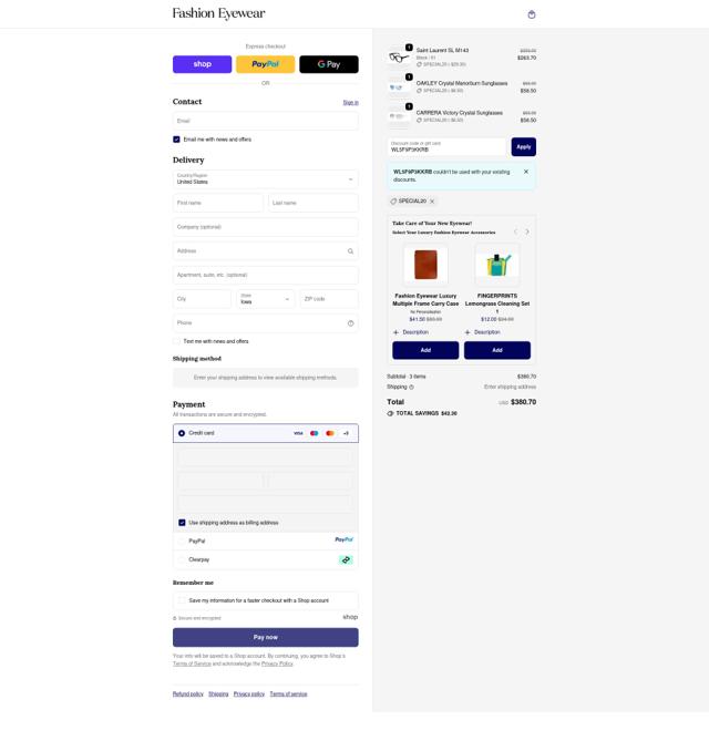 Fashion Eyewear checkout page showing Fashion Eyewear discount code box | Screenshot taken by SimplyCodes community member on Sep 30, 2025