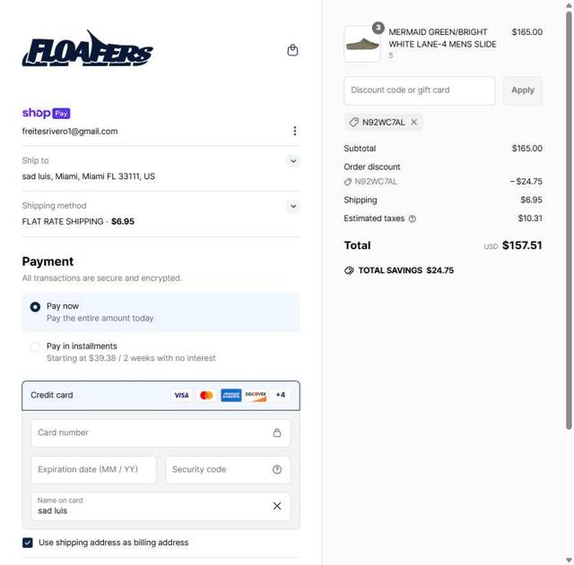 Floafers checkout page showing Floafers promo code box | Screenshot taken by SimplyCodes community member on Apr 26, 2025