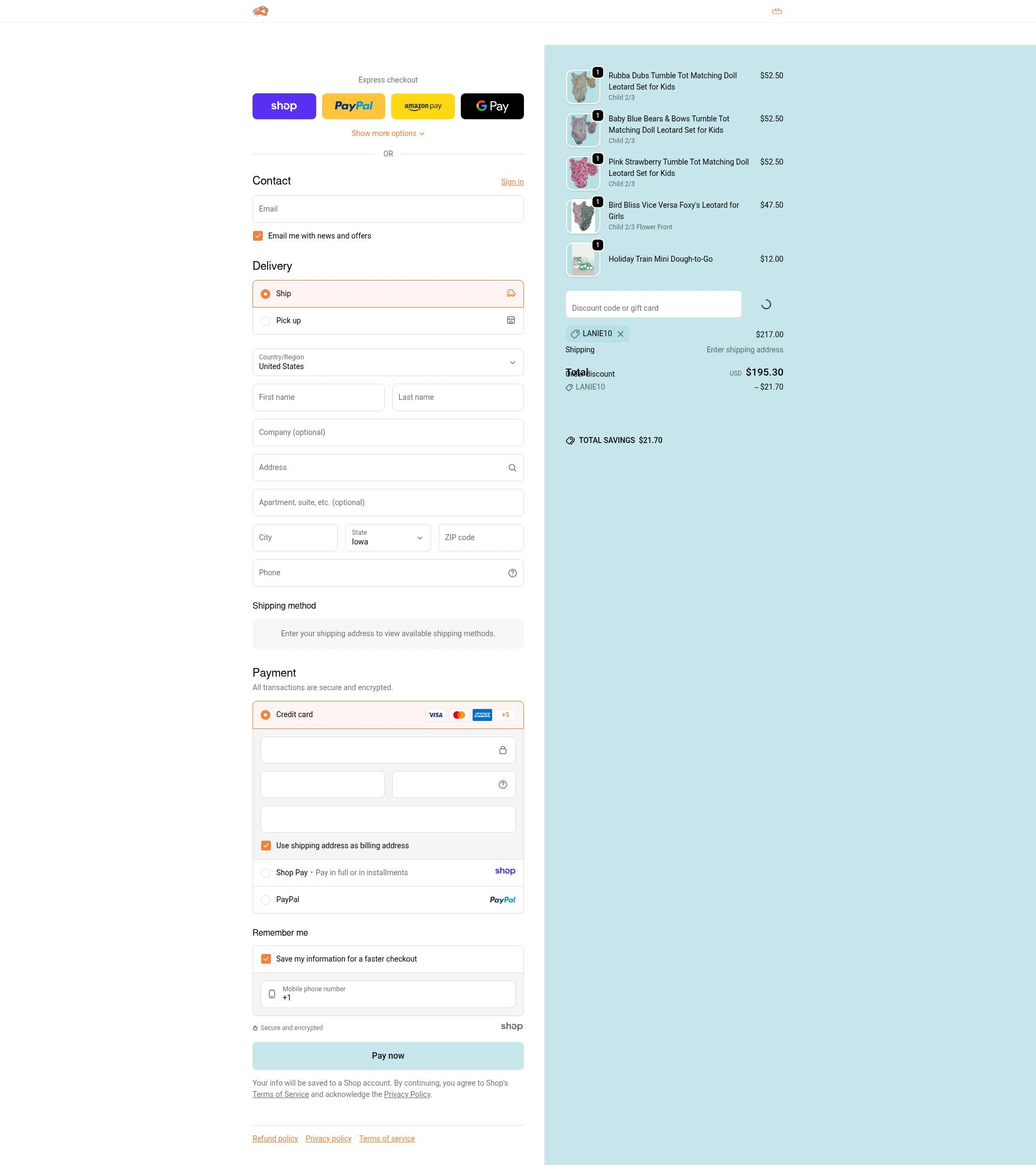 Foxy's Leotards checkout page showing Foxy's Leotards promo code box | Screenshot taken by SimplyCodes community member on Jan 4, 2026