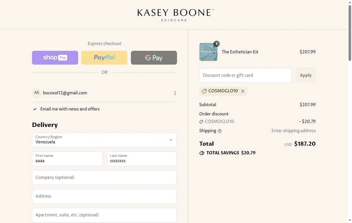 Glow Skincare checkout page showing Glow Skincare discount code box | Screenshot taken by SimplyCodes community member on Aug 24, 2025