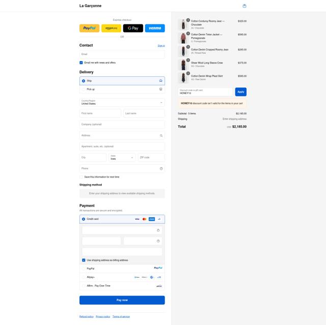 La Garconne checkout page showing La Garconne coupon code box | Screenshot taken by SimplyCodes community member on Sep 12, 2025