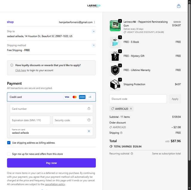 Larine checkout page showing Larine promo code box | Screenshot taken by SimplyCodes community member on Sep 30, 2025