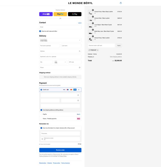 Le Monde Beryl checkout page showing Le Monde Beryl discount code box | Screenshot taken by SimplyCodes community member on Aug 25, 2025