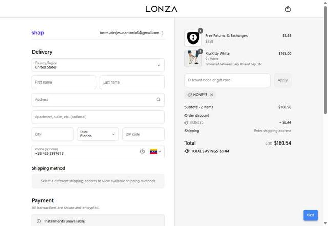 Lonza Shoes checkout page showing Lonza Shoes discount code box | Screenshot taken by SimplyCodes community member on Sep 4, 2025