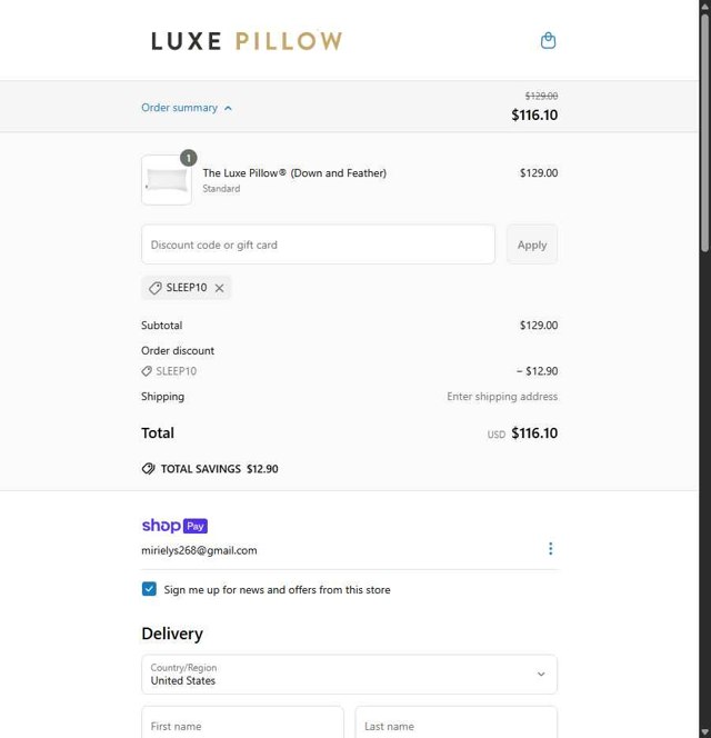 Luxe Pillow checkout page showing Luxe Pillow discount code box | Screenshot taken by SimplyCodes community member on Jun 19, 2025