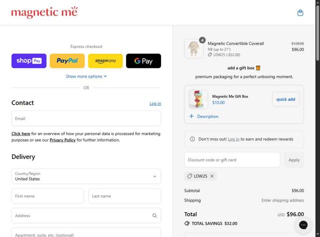 Magnetic Me checkout page showing Magnetic Me discount code box | Screenshot taken by SimplyCodes community member on Aug 28, 2025