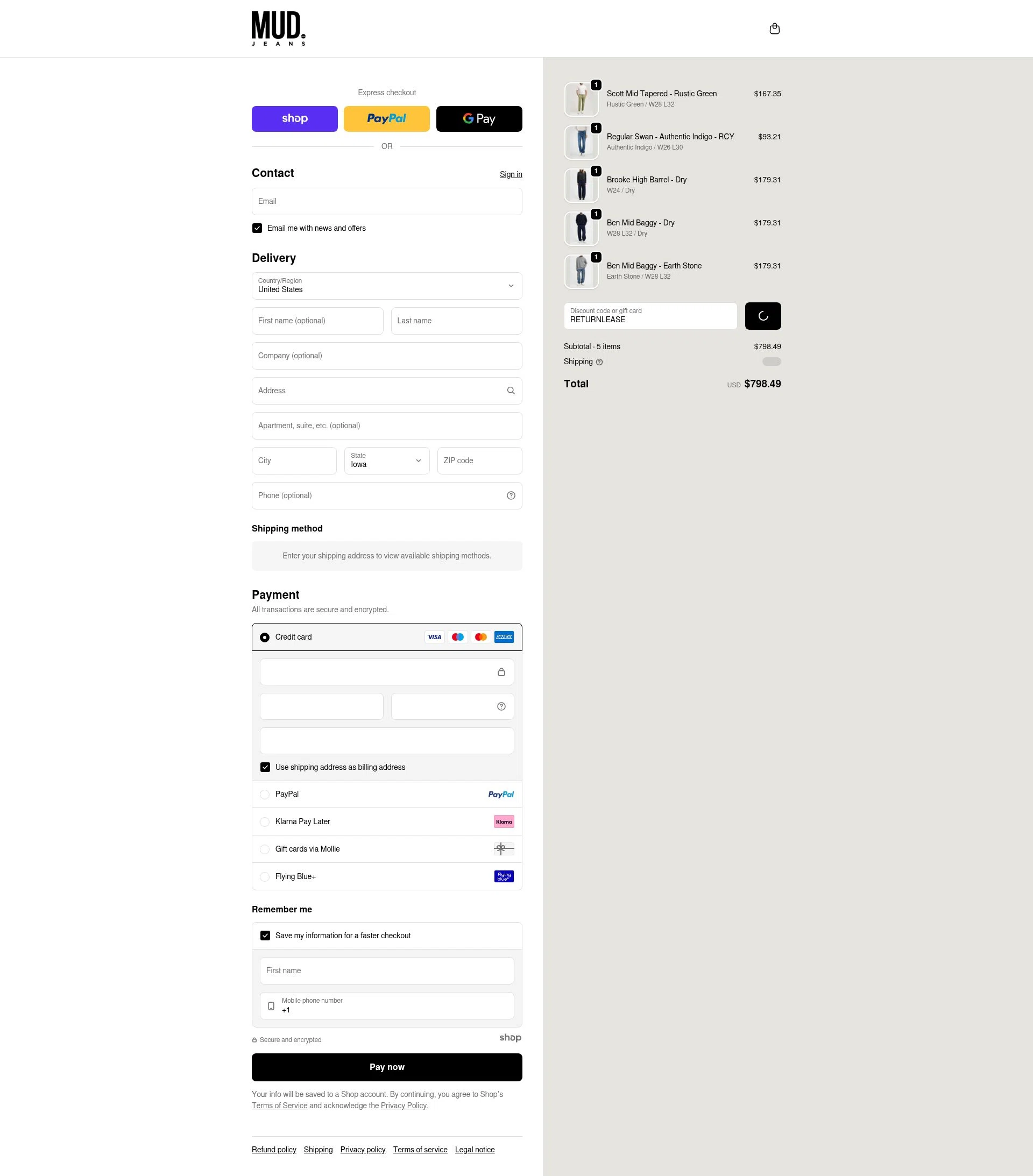 MUD Jeans checkout page showing MUD Jeans discount code box | Screenshot taken by SimplyCodes community member on Dec 25, 2025