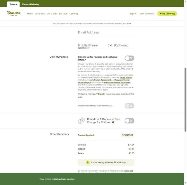 Panera Bread checkout page showing Panera Bread promo code box | Screenshot taken by SimplyCodes community member on Sep 28, 2025