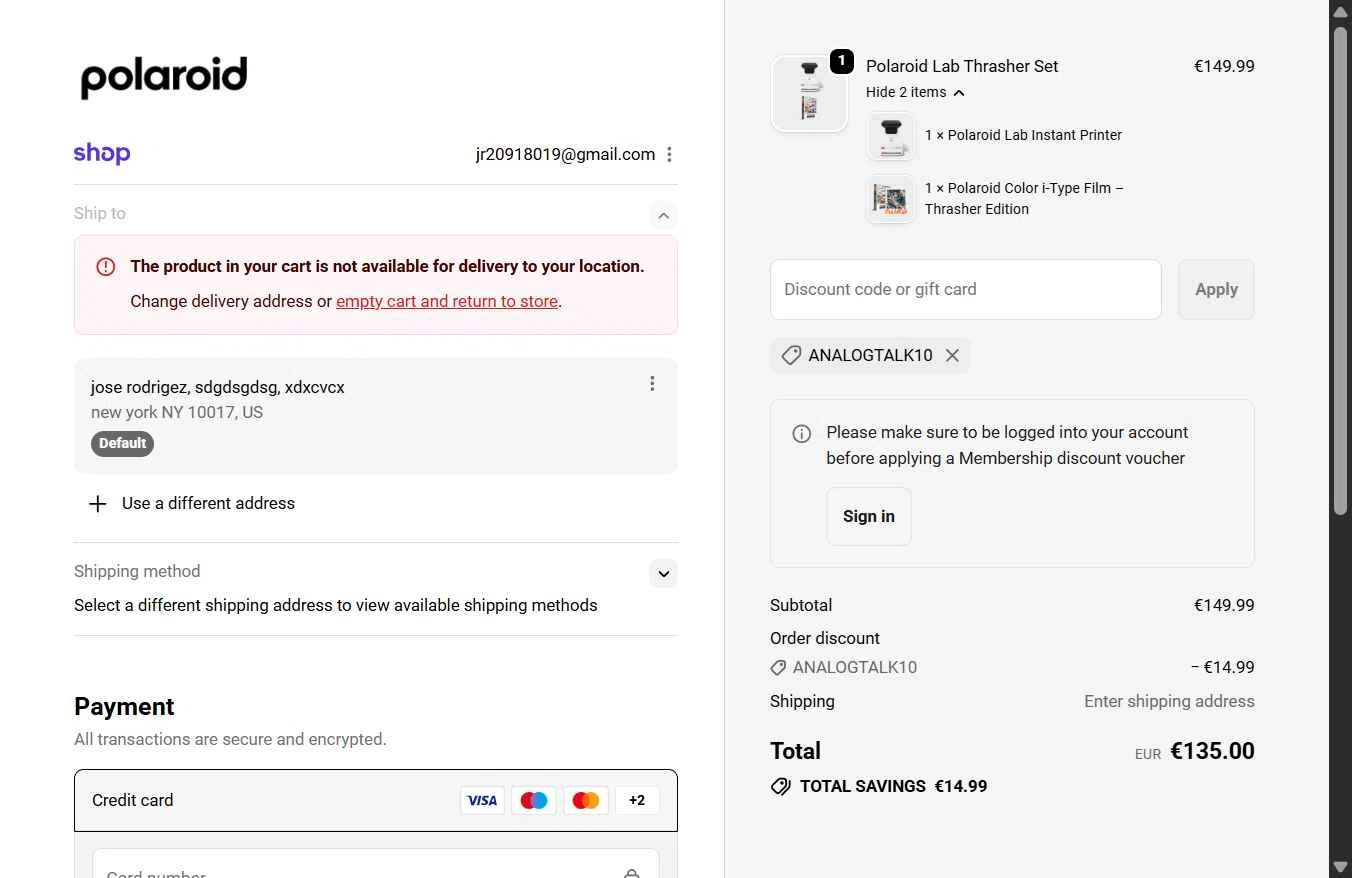 Polaroid EU checkout page showing Polaroid EU coupon code box | Screenshot taken by SimplyCodes community member on Nov 8, 2025
