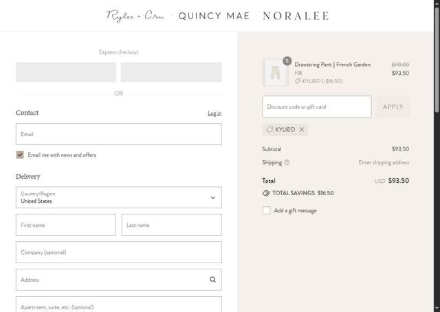 Quincy Mae checkout page showing Quincy Mae discount code box | Screenshot taken by SimplyCodes community member on Aug 28, 2025