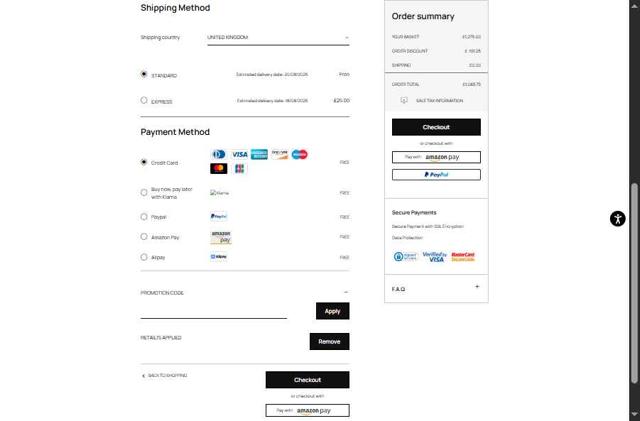 Roberto Cavalli UK checkout page showing Roberto Cavalli UK promo code box | Screenshot taken by SimplyCodes community member on Aug 15, 2025