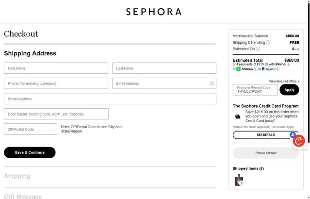 Sephora checkout page showing Sephora promo code box | Screenshot taken by SimplyCodes community member on Aug 28, 2025