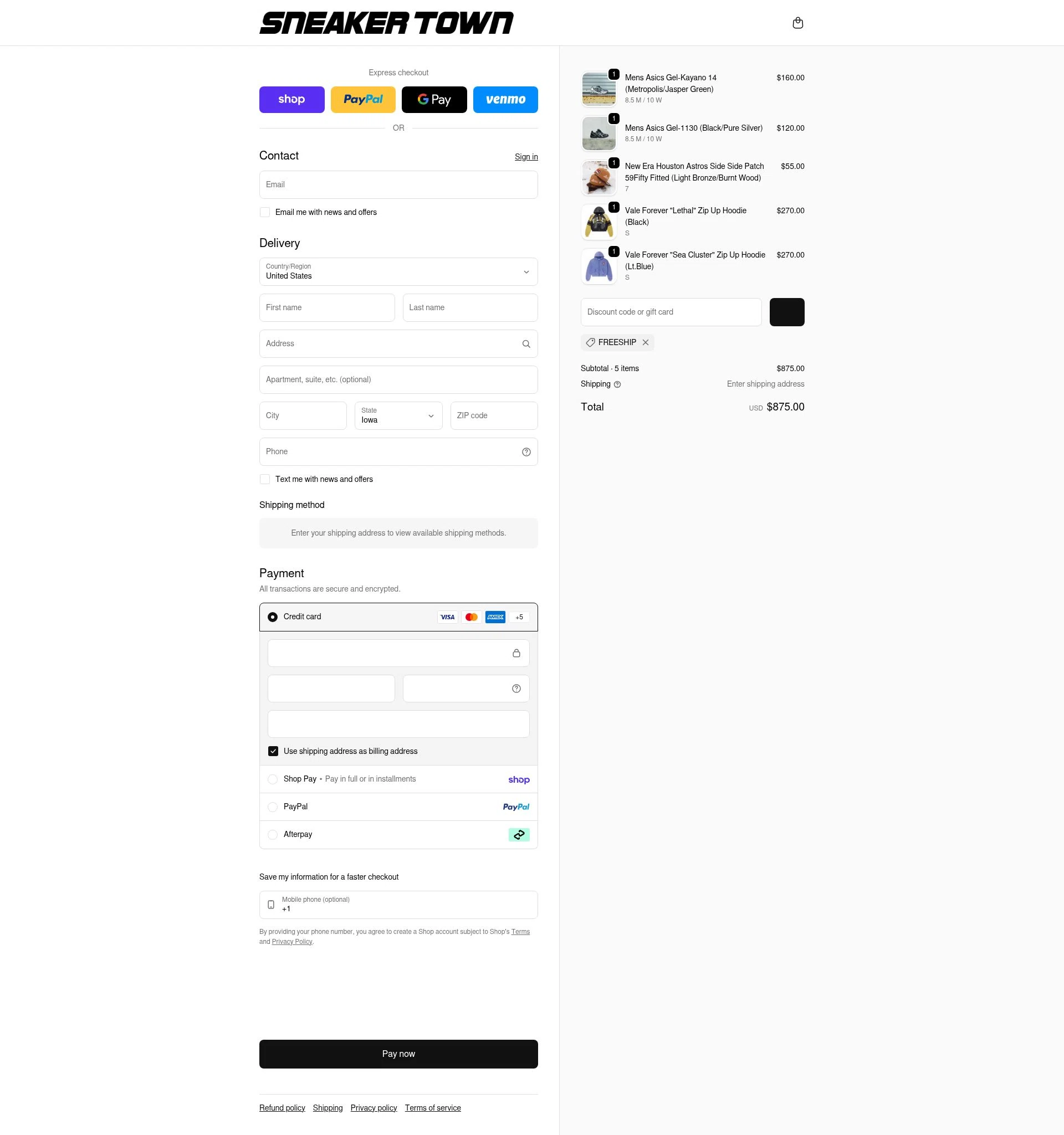 SNEAKER TOWN checkout page showing SNEAKER TOWN discount code box | Screenshot taken by SimplyCodes community member on Jan 31, 2026