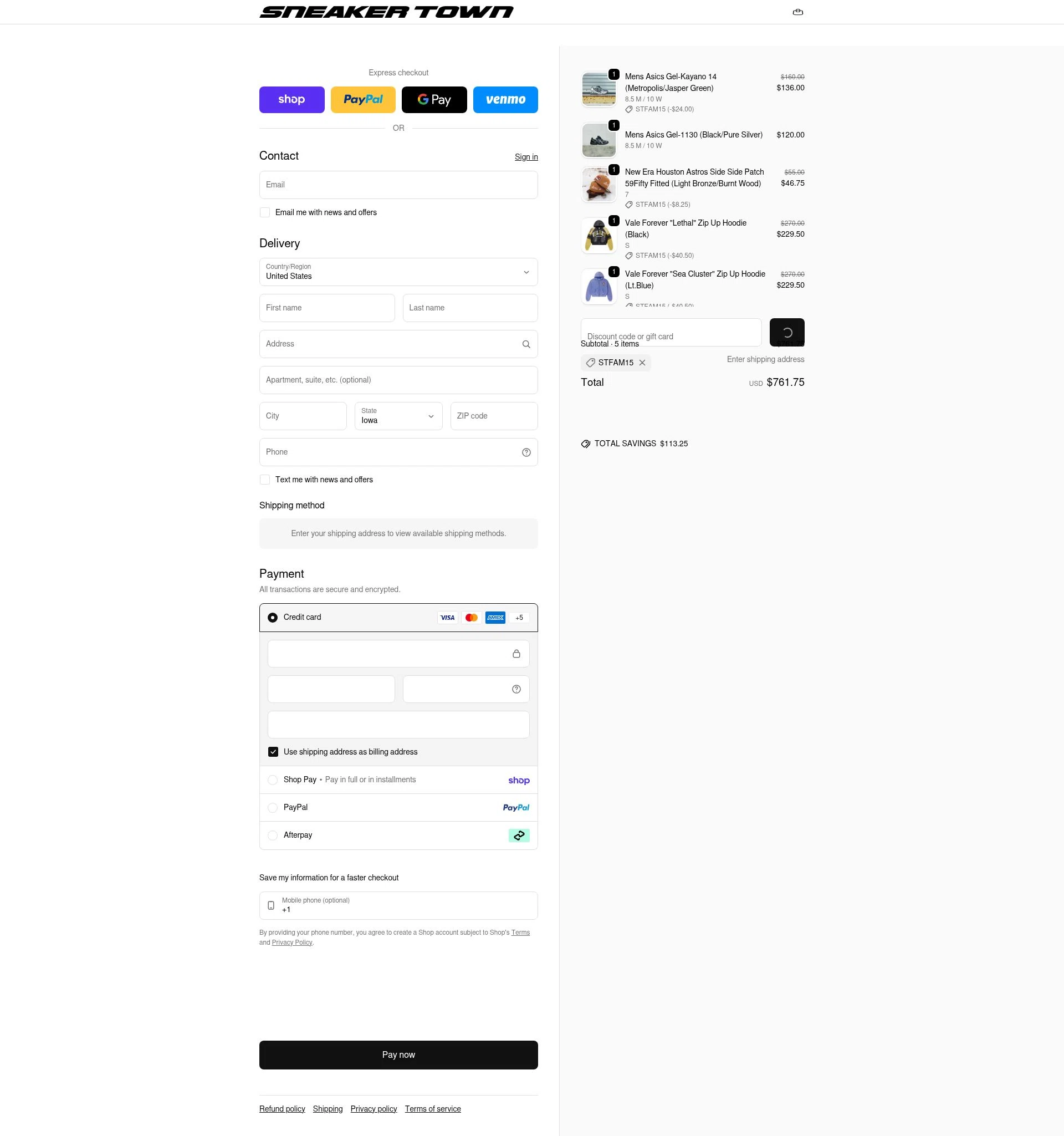 SNEAKER TOWN checkout page showing SNEAKER TOWN discount code box | Screenshot taken by SimplyCodes community member on Jan 31, 2026