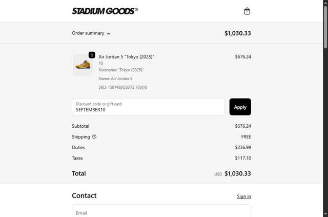 Stadium Goods checkout page showing Stadium Goods promo code box | Screenshot taken by SimplyCodes community member on Sep 21, 2025