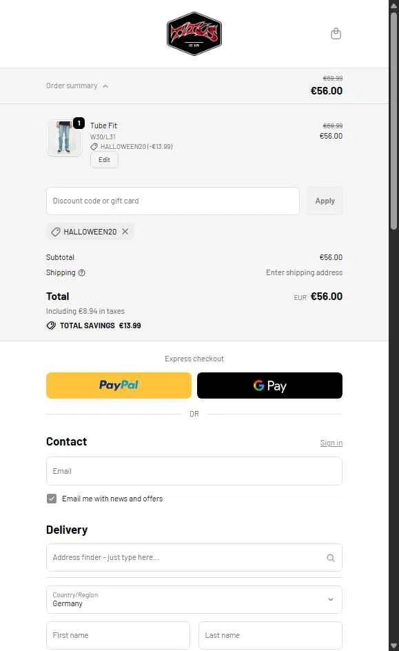 Titus checkout page showing Titus promo code box | Screenshot taken by SimplyCodes community member on Oct 29, 2025